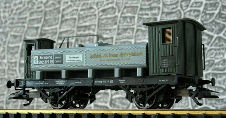 502 319